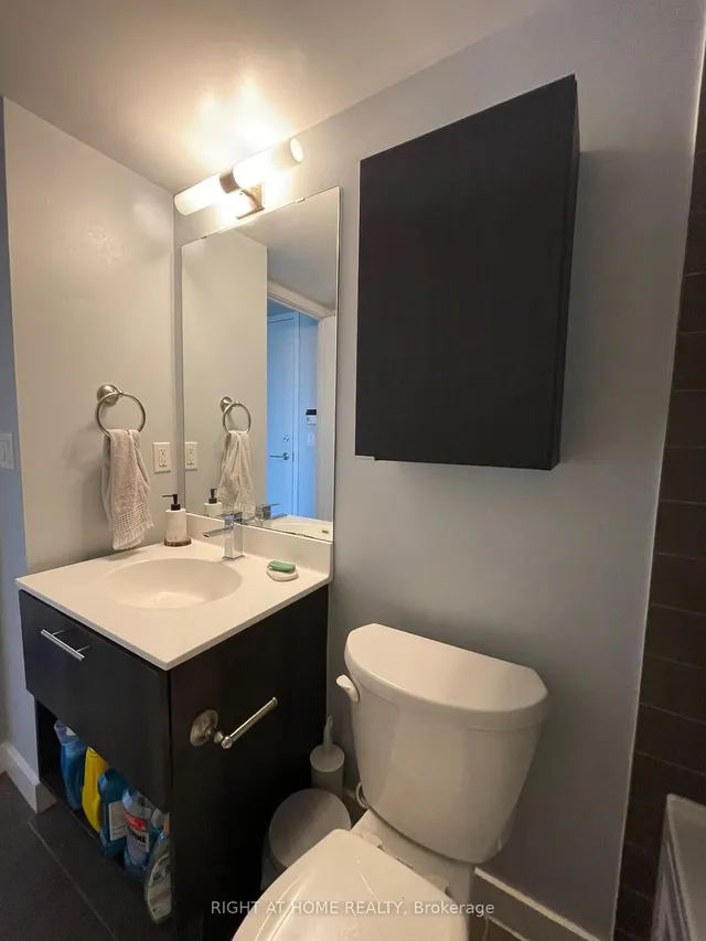Primary image of 120 Dallimore Circ Unit 628