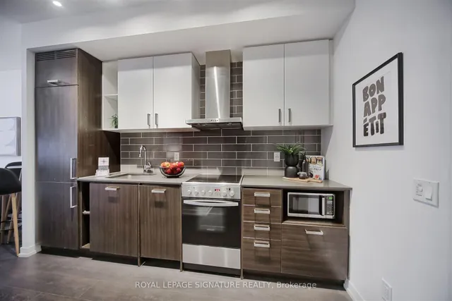 Additional property image - 125 Redpath Ave Unit 1913