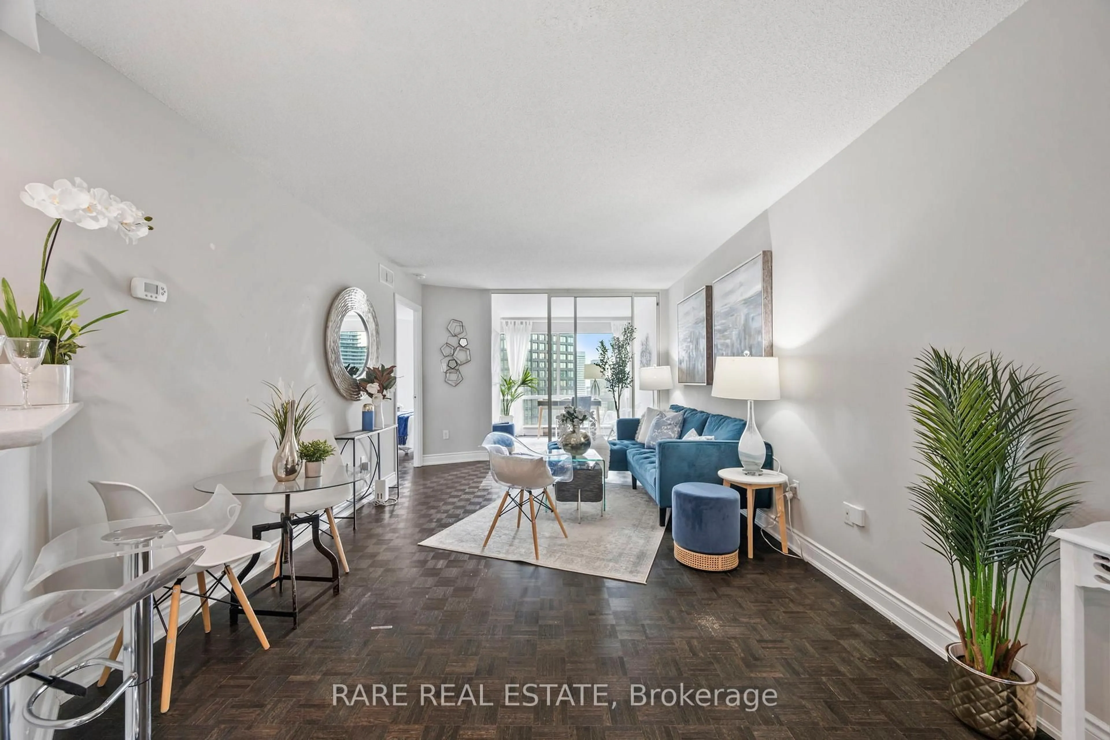 Living room with furniture, unknown for 1001 Bay St #3006, Toronto Ontario M5S 3A6