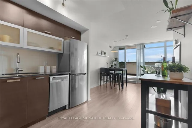 Additional property image - 68 Abell St Unit 933