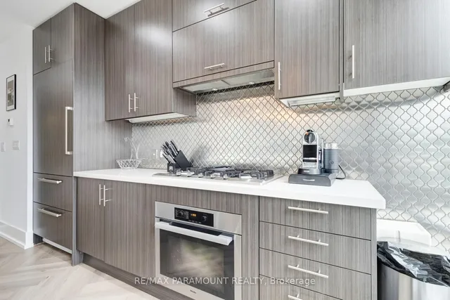 Additional property image - 39 Queens Quay Unit 1101