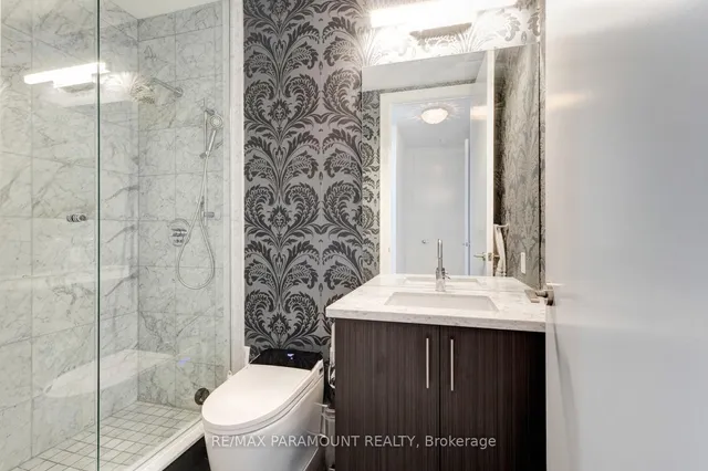 Additional property image - 39 Queens Quay Unit 1101