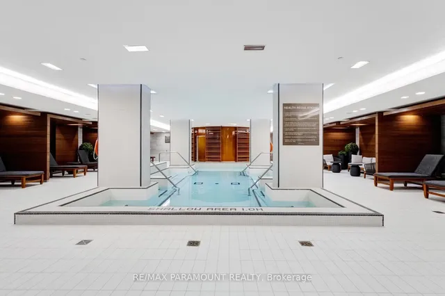 Additional property image - 39 Queens Quay Unit 1101