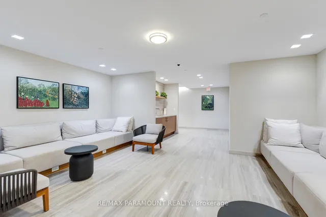 Additional property image - 39 Queens Quay Unit 1101