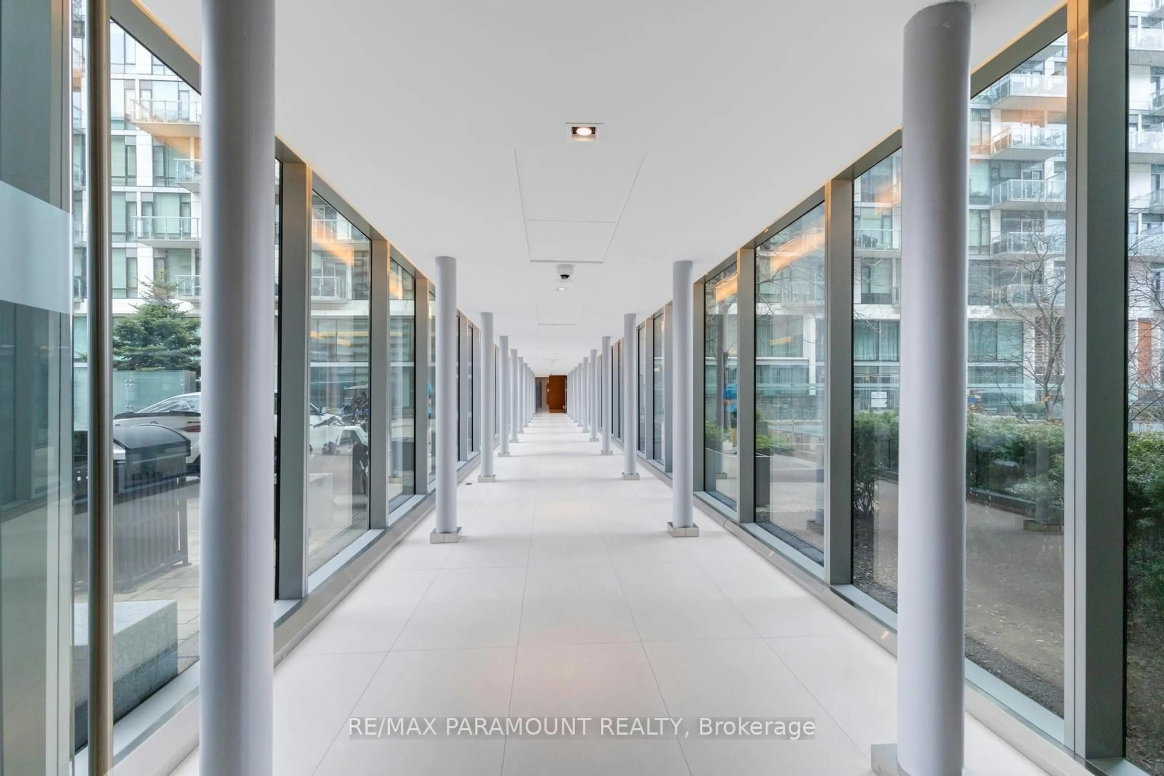 Indoor foyer for 39 Queens Quay #1101, Toronto Ontario M5E 0A4