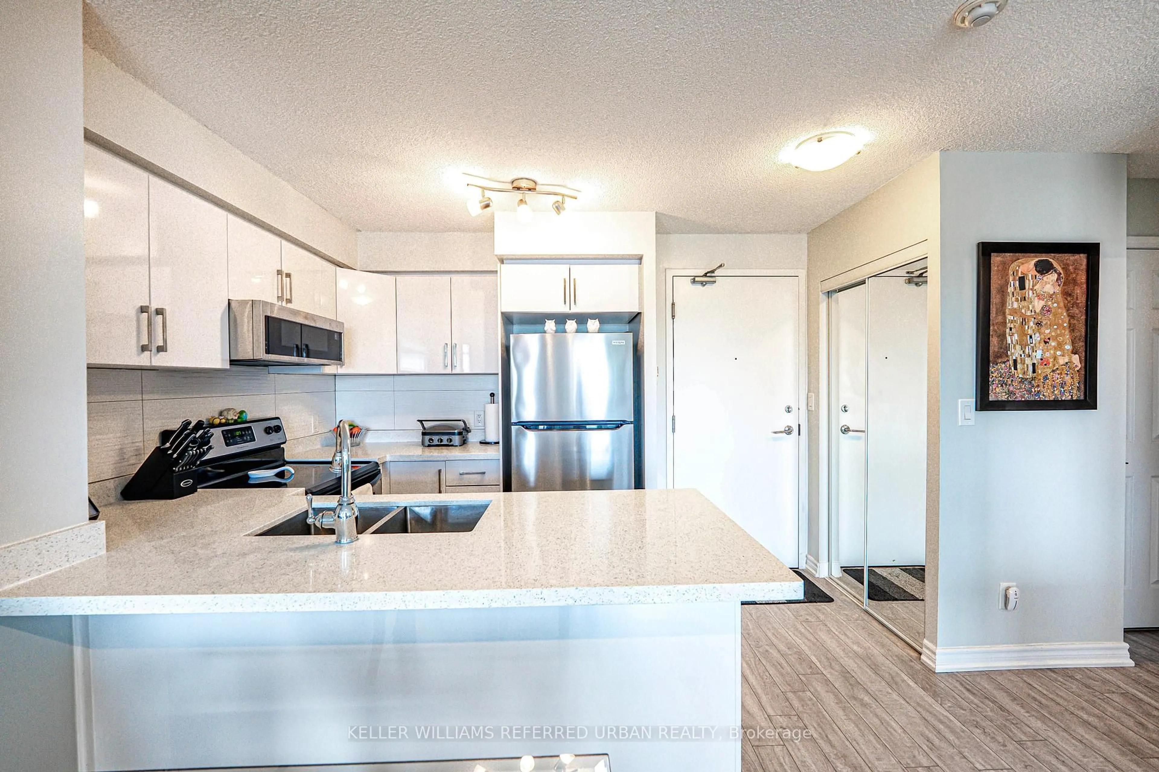 Open concept kitchen, unknown for 120 Dallimore Circ #705, Toronto Ontario M3C 4J1