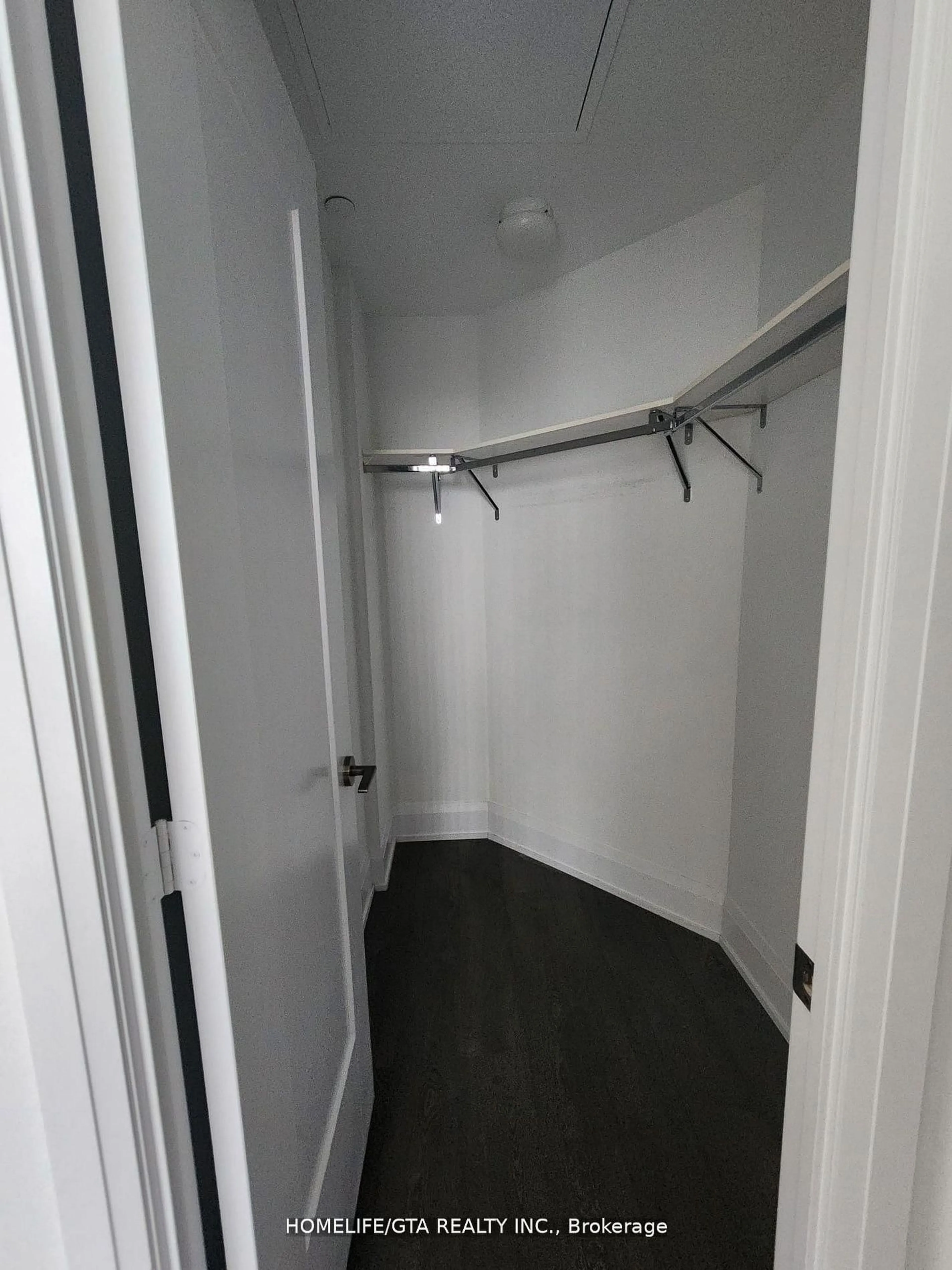 Unknown for 101 Erskine Ave #1502, Toronto Ontario M4P 1Y5