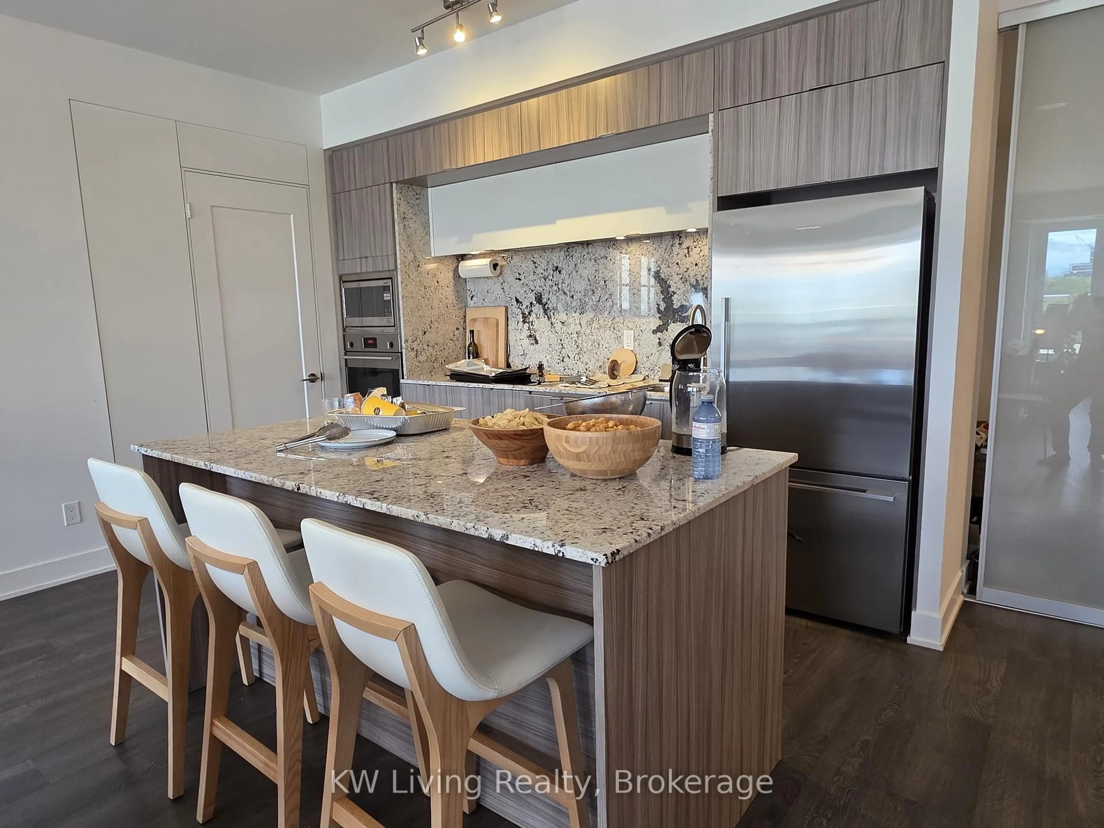 Open concept kitchen, unknown for 38 Cameron St #608, Toronto Ontario M5T 0C3