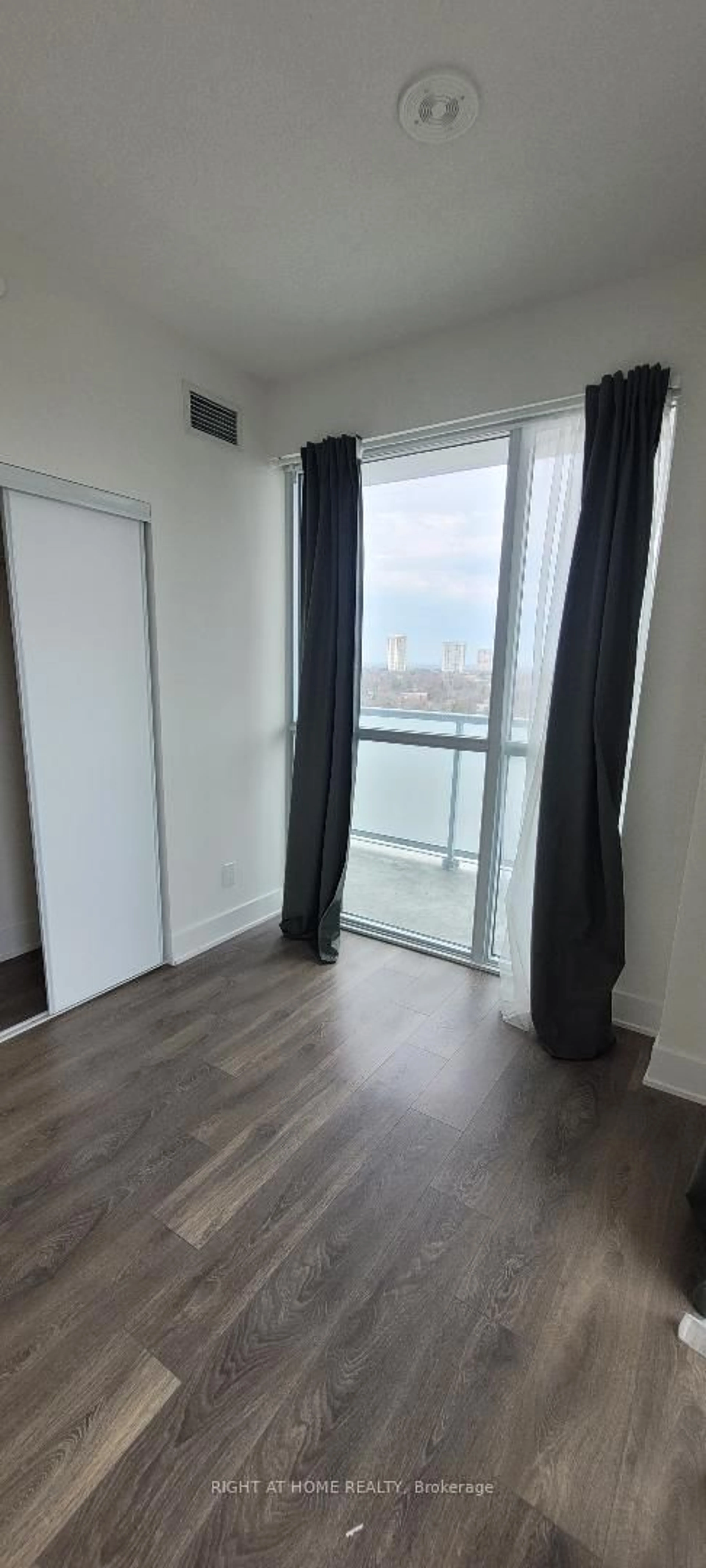 A pic of a room for 188 Fairview mall Dr #1507, Toronto Ontario M2J 0H7