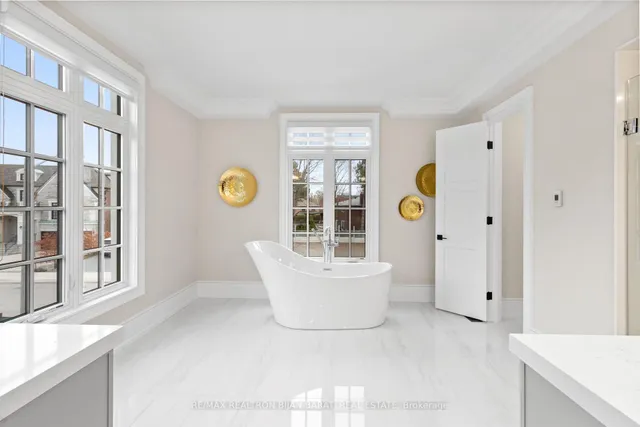 Additional property image - 29 Ballyconnor Crt