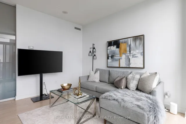 Additional property image - 110 Charles St Unit 3410