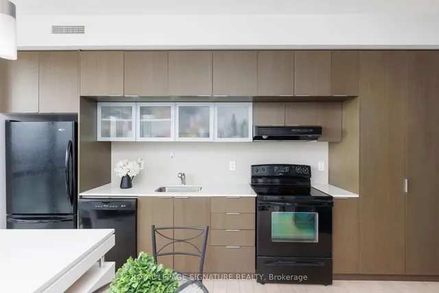 Additional property image - 110 Charles St Unit 3410