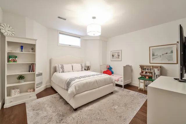 Additional property image - 148 Highland Cres