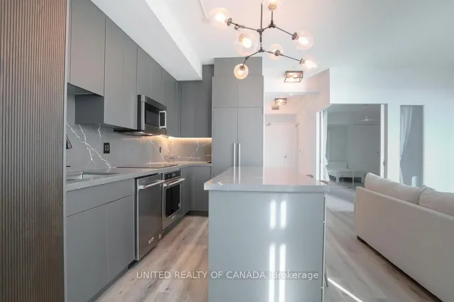 Additional image 39 of 215 Fort York Blvd Unit #705