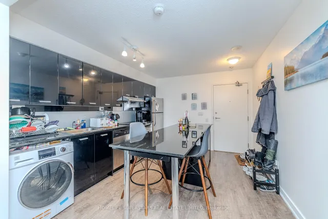 Additional property image - 19 Singer Crt Unit 601 A