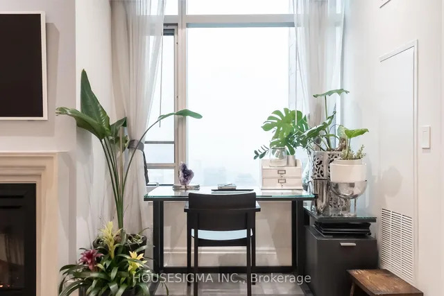 Additional property image - 311 Bay St Unit 4203