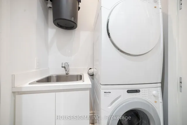 Additional property image - 311 Bay St Unit 4203