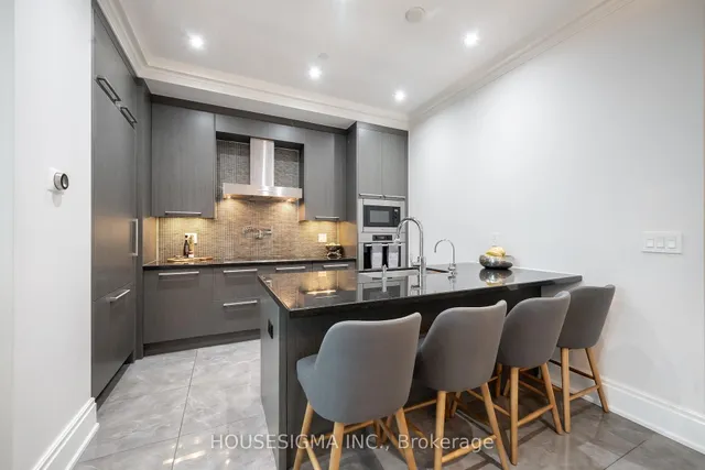 Additional property image - 311 Bay St Unit 4203