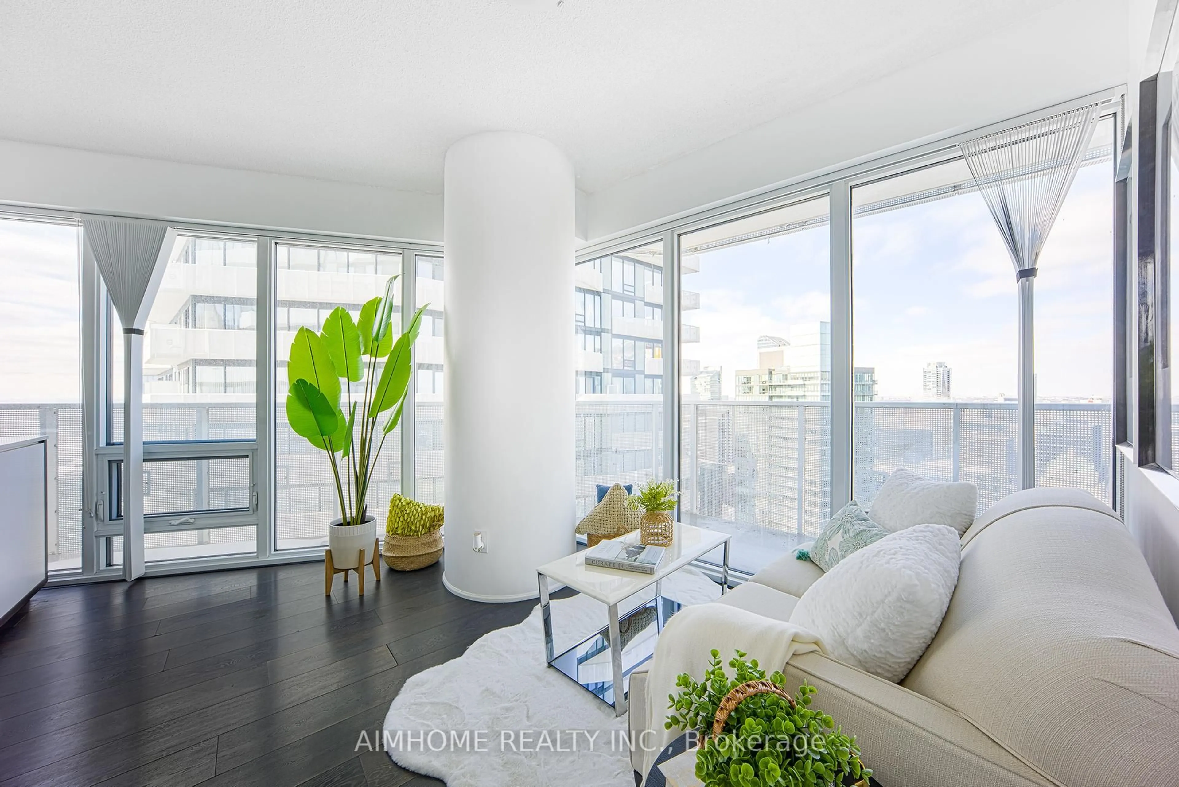 Living room with furniture, unknown for 88 Harbour St #5602, Toronto Ontario M5J 1B7