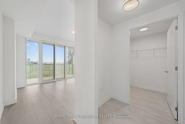 Additional property image - 15 Queens Quay Unit 3305