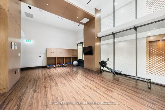 Additional property image - 15 Queens Quay Unit 3305