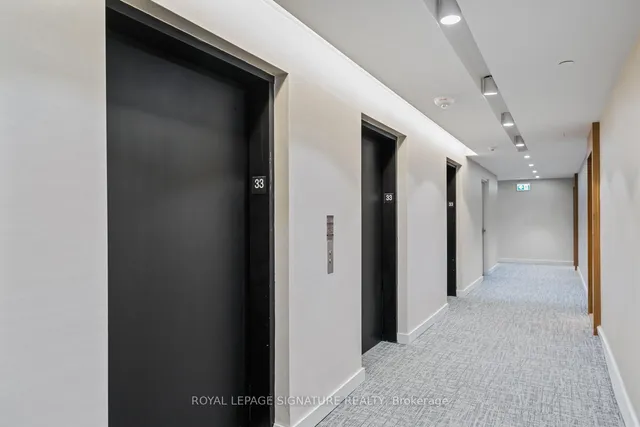 Additional property image - 15 Queens Quay Unit 3305