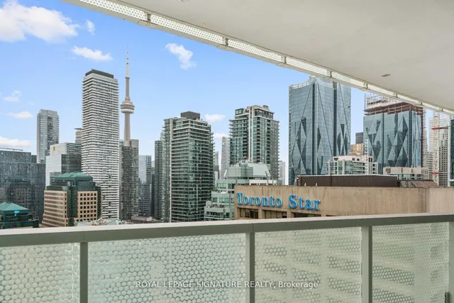 Additional property image - 15 Queens Quay Unit 3305