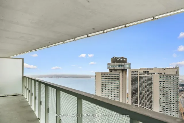 Property image - 15 Queens Quay Unit 3305