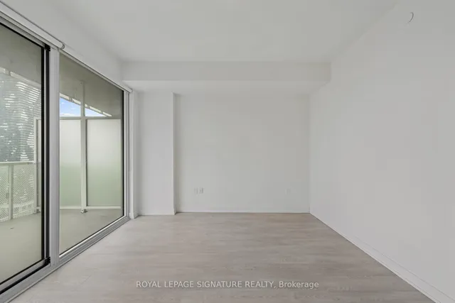 Additional property image - 15 Queens Quay Unit 3305
