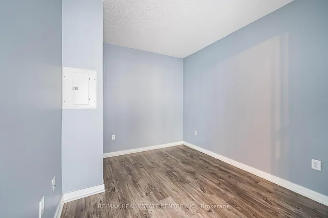 Additional image 7 of 38 Dan Leckie Way Unit 233
