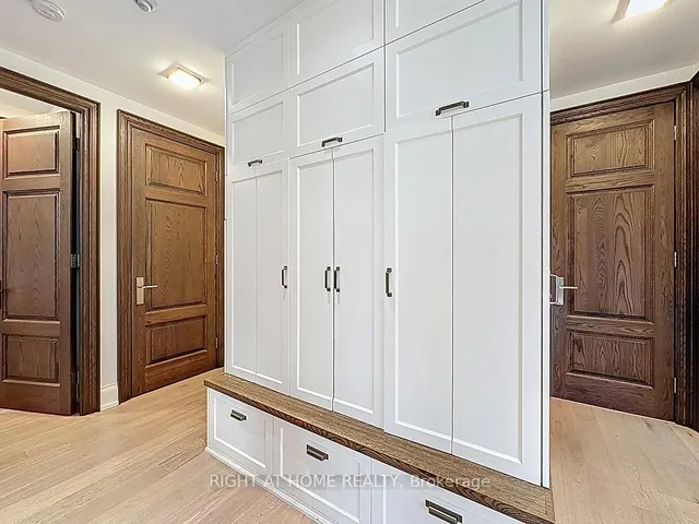 Additional image 41 of 5 Northtown Way Unit 316