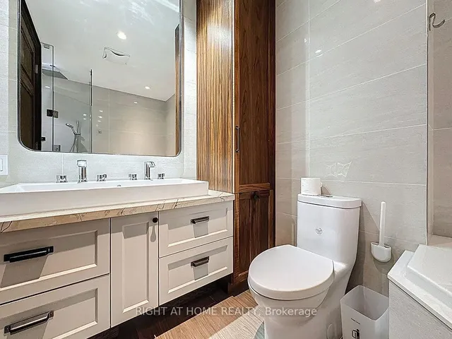 Additional image 30 of 5 Northtown Way Unit 316