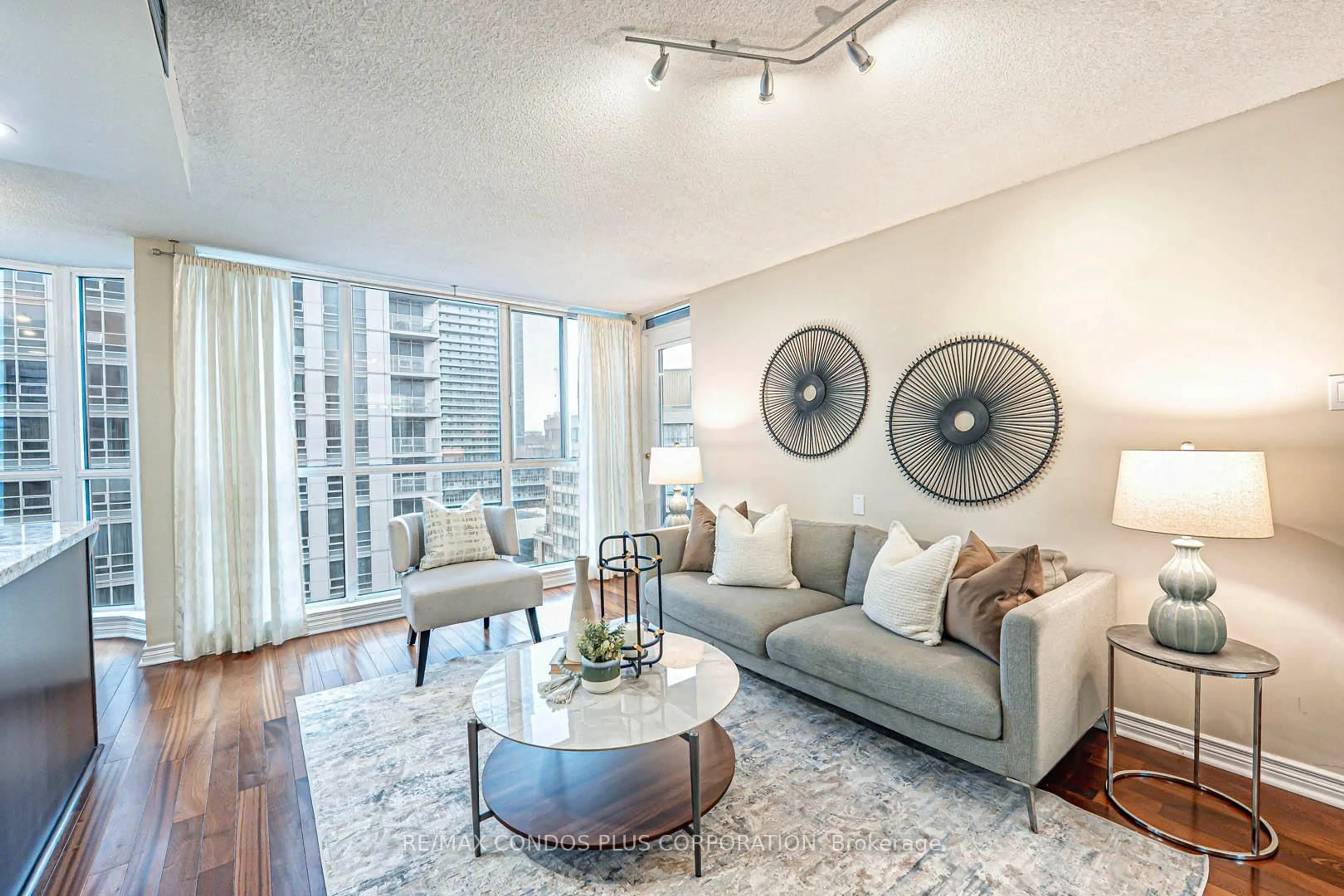 Living room with furniture, unknown for 736 Bay St #1810, Toronto Ontario M5G 2M4