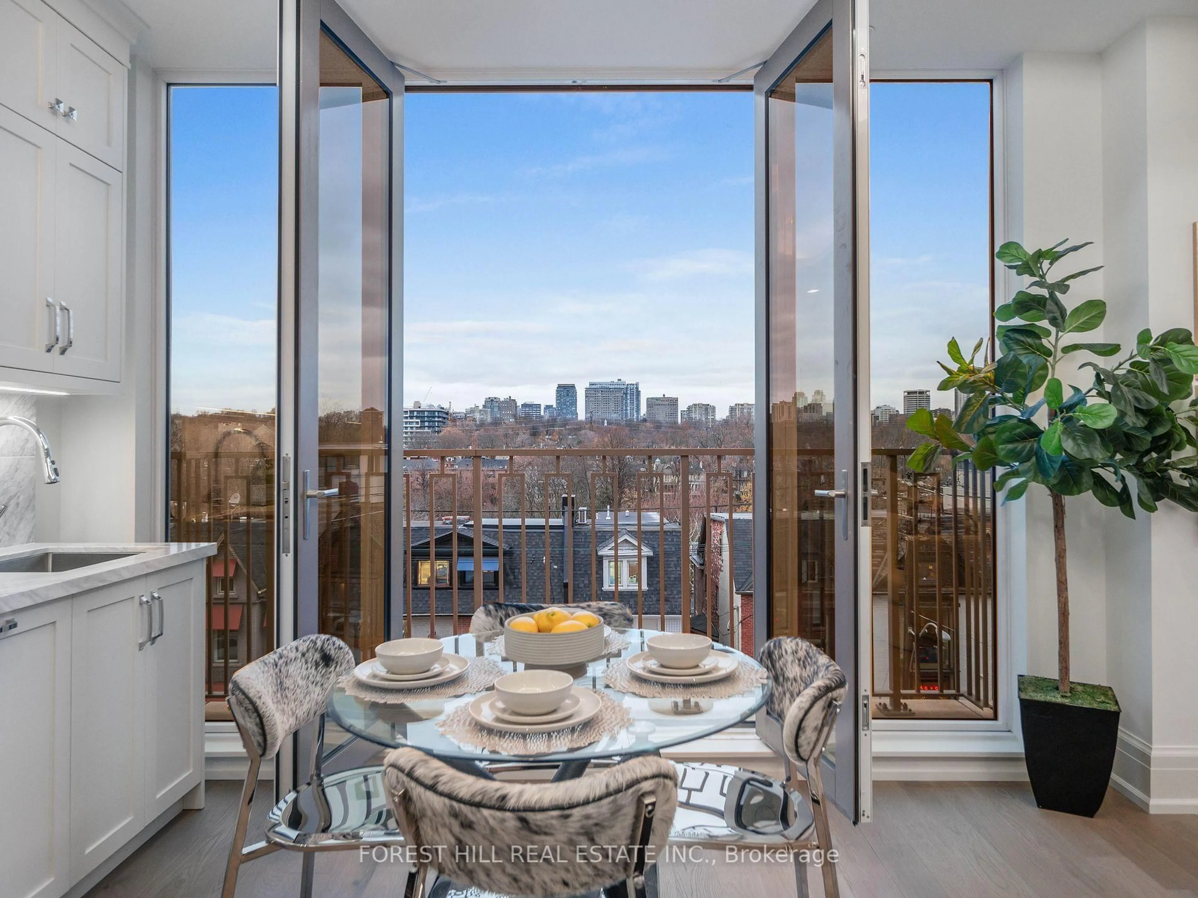 Dining room, unknown for 128 Hazelton Ave #401, Toronto Ontario M5R 2E5