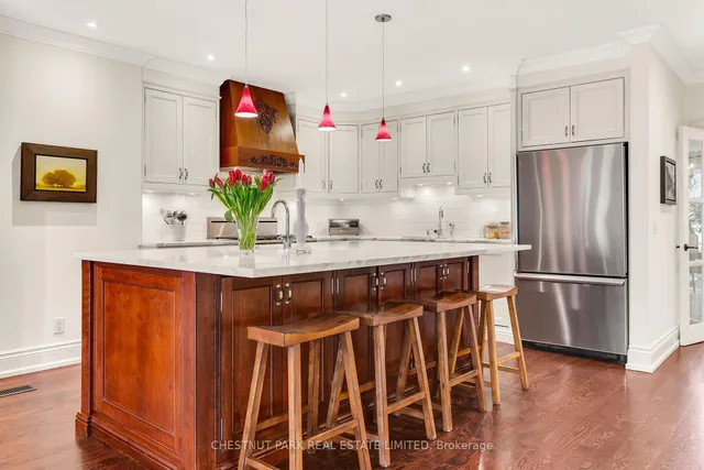 Additional property image - 68 Rowanwood Ave