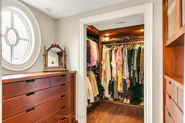 Additional property image - 68 Rowanwood Ave