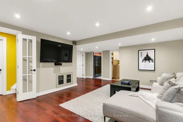 Additional property image - 68 Rowanwood Ave