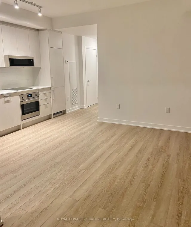 Additional property image - 250 Lawrence Ave Unit 316