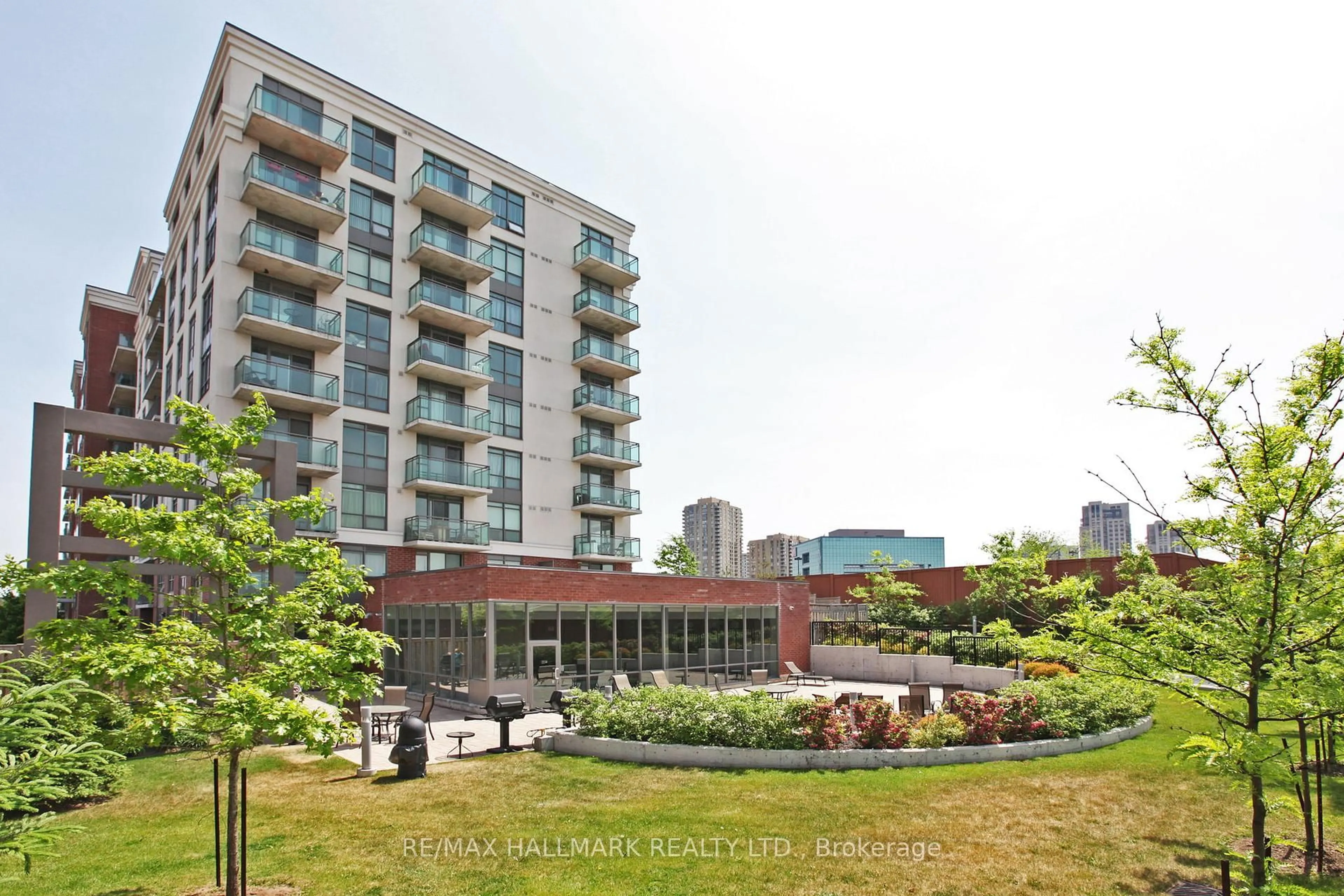 Patio, city buildings view from balcony for 120 Dallimore Circ #908, Toronto Ontario M3C 4J1