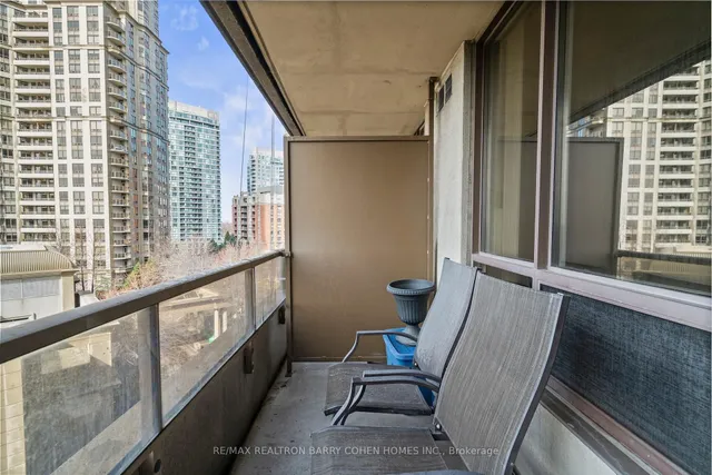 Additional property image - 80 Harrison Garden Blvd Unit 624