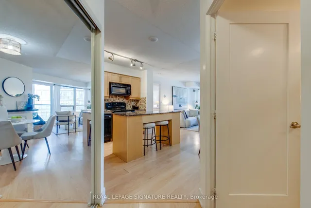 Additional property image - 20 Blue Jays Way Unit 1401
