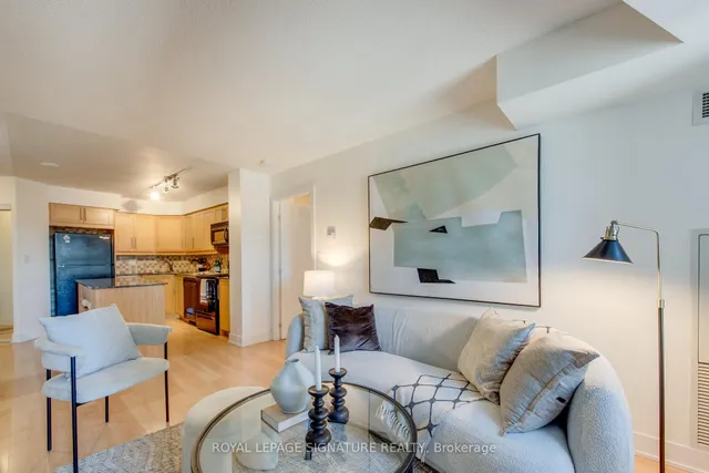 Additional property image - 20 Blue Jays Way Unit 1401