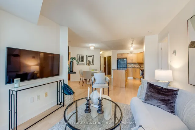 Additional property image - 20 Blue Jays Way Unit 1401