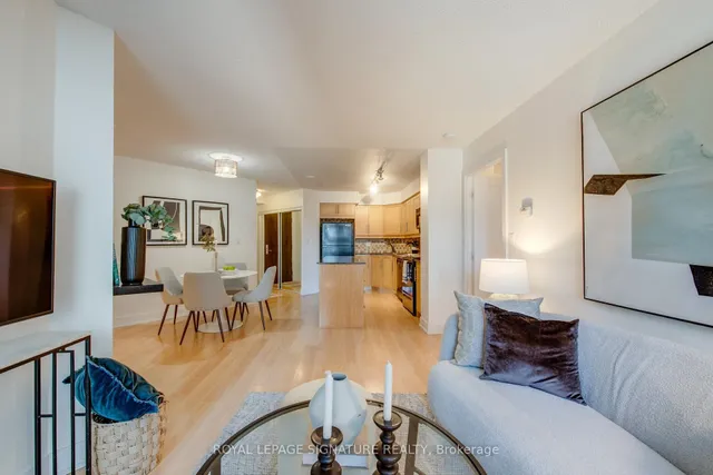 Additional property image - 20 Blue Jays Way Unit 1401