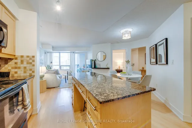 Additional property image - 20 Blue Jays Way Unit 1401