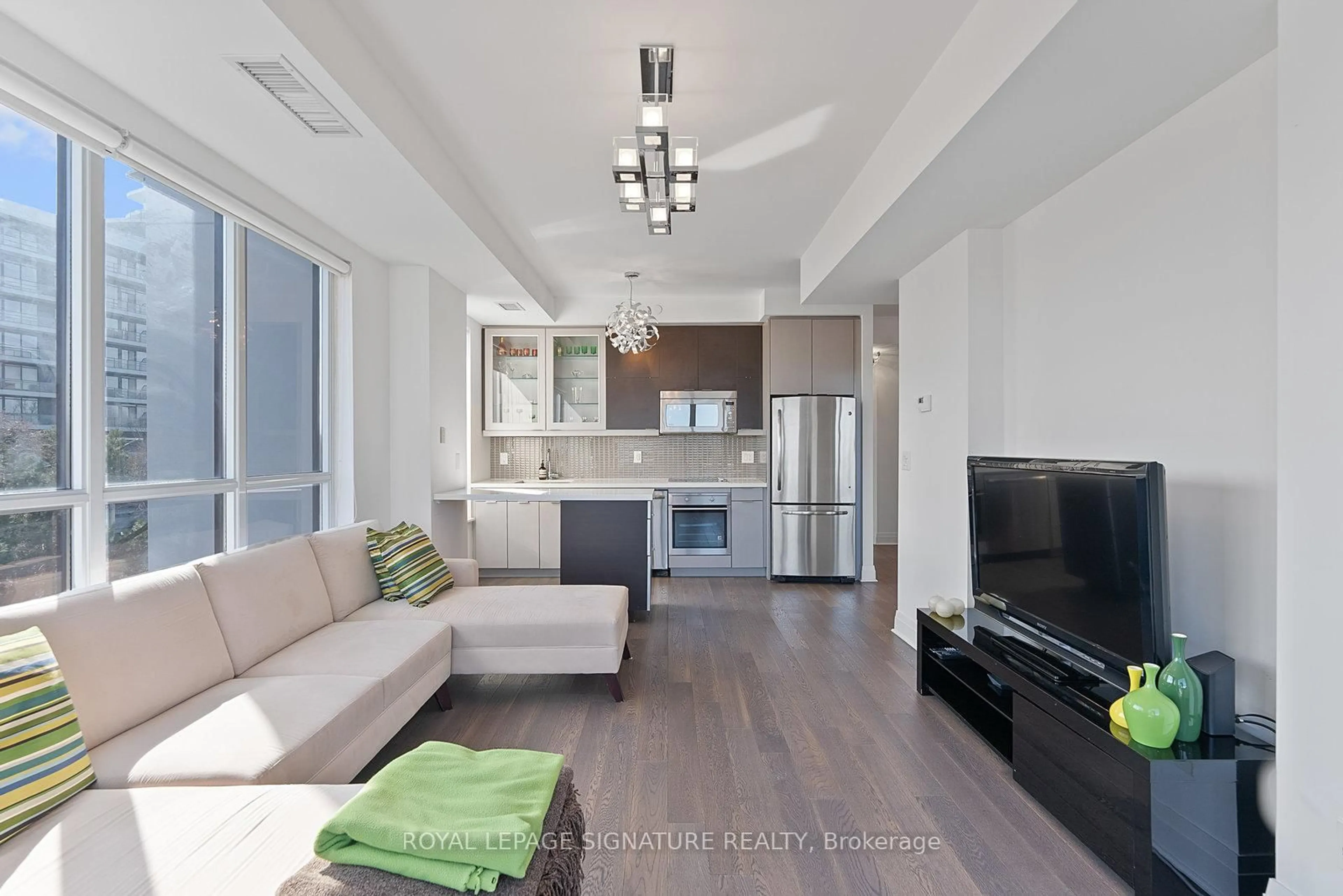 Living room with furniture, unknown for 399 Spring Garden Ave #321, Toronto Ontario M2N 3H6