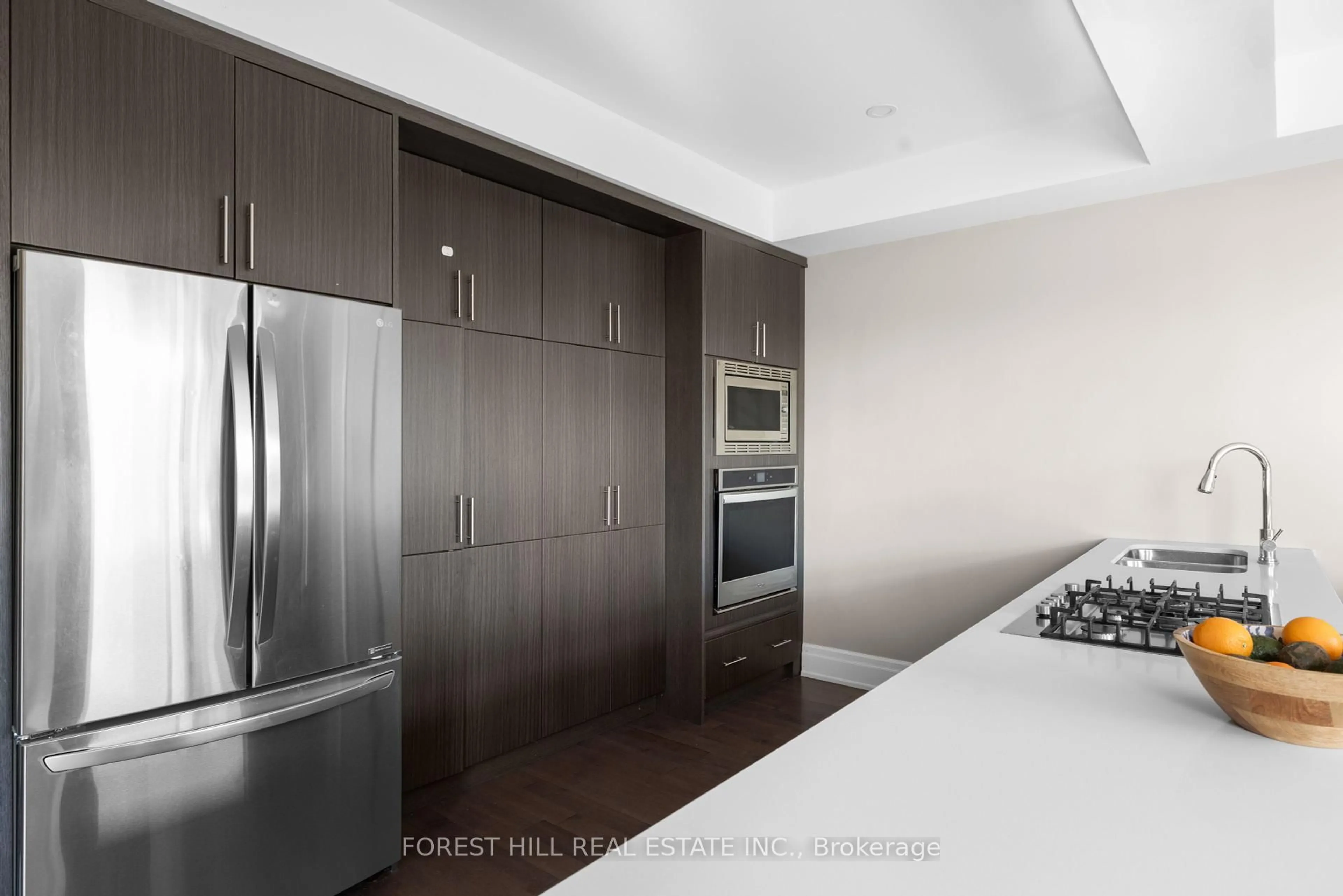 Contemporary kitchen, unknown for 323 Brock Ave, Toronto Ontario M6K 2M6