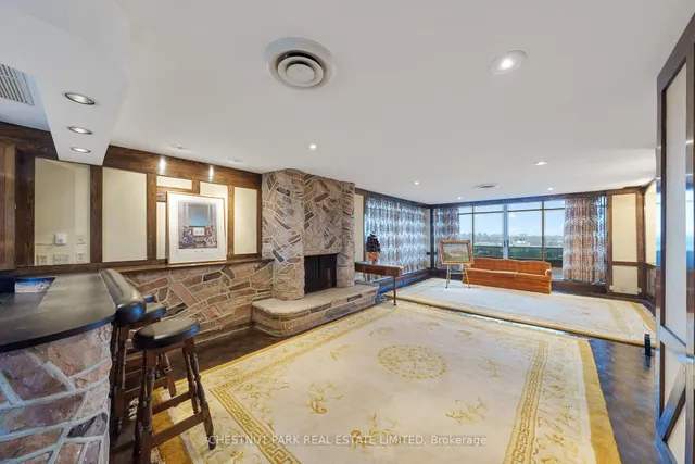 Additional property image - 2600 Bathurst St Unit PH 1