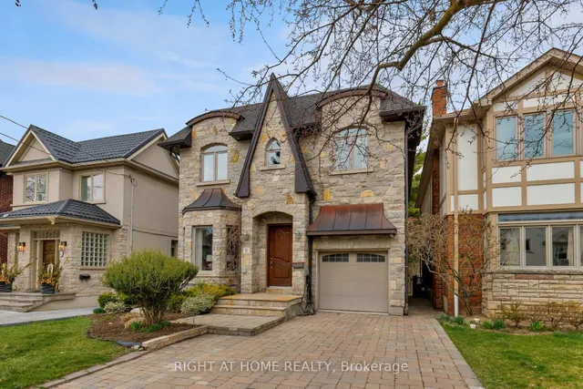 Primary image of 8 Rutherglen Rd