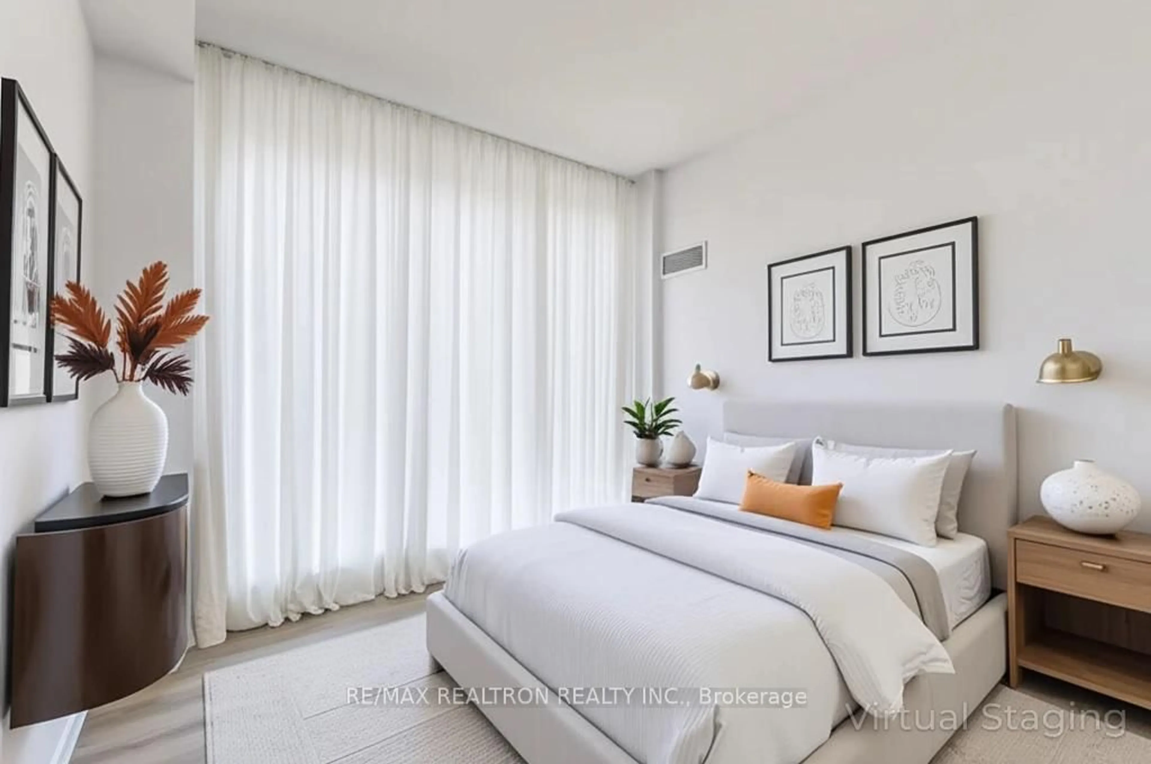 Bedroom with bed, unknown for 8 Eglinton Ave #1602, Toronto Ontario M4P 1A6